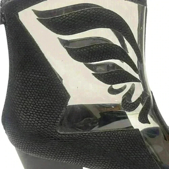 Coconuts by Matisse Cloud Nine Black and Clear Western Booties - Picture 7 of 12